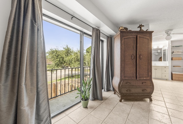 2513 25th Ln, Palm Beach Gardens, FL 33418 - interior space featuring ceiling fan