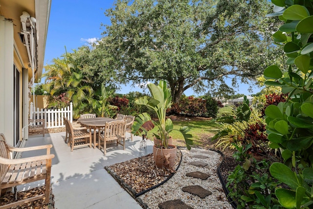 2683 SW Greenwich Way, Palm City, FL 34990 - view of patio with outdoor dining area