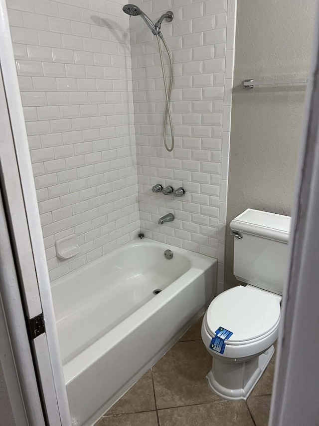 318 NW Byron St, Port Saint Lucie, FL 34983 - full bathroom with shower / washtub combination, toilet, and tile patterned flooring