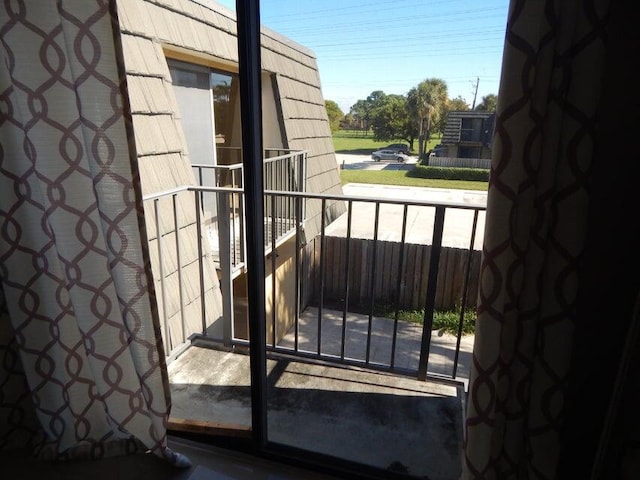 3721 37th Way, West Palm Beach, FL 33407 - view of balcony