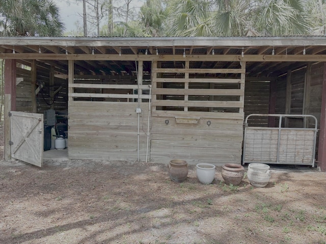 16095 121st Ter N, Jupiter, FL 33478 - view of outbuilding with an exterior structure