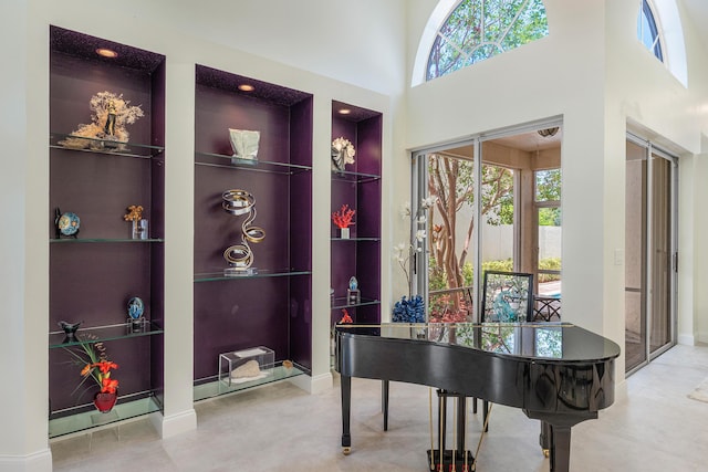 23193 Via Stel, Boca Raton, FL 33433 - living area featuring a high ceiling and baseboards