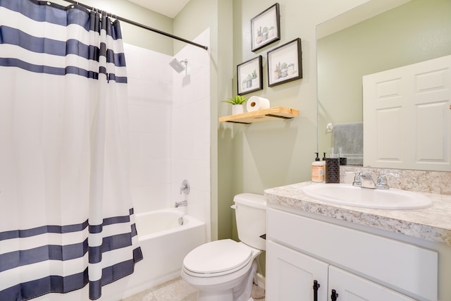 2431 Crowned Eagle Cir SW, Vero Beach, FL 32962 - bathroom featuring toilet, vanity, and shower / bathtub combination with curtain