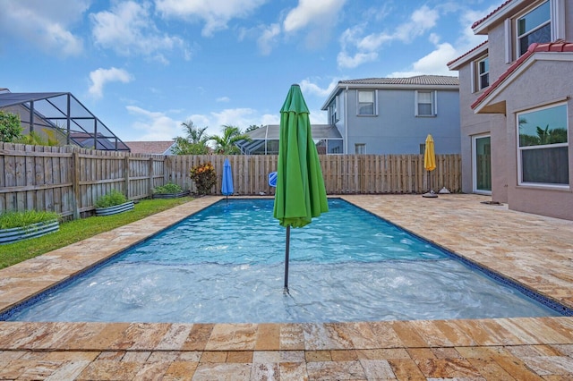 3559 Hudson Ln, Boynton Beach, FL 33436 - view of swimming pool featuring a fenced backyard and a patio area