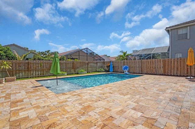 3559 Hudson Ln, Boynton Beach, FL 33436 - view of swimming pool featuring a patio area and a fenced backyard