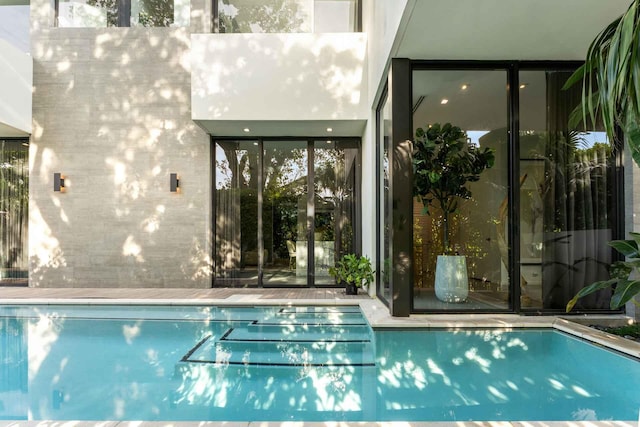 121 2nd Dilido Ter Share B, Unit Share B, Miami Beach, FL 33139 - view of indoor pool