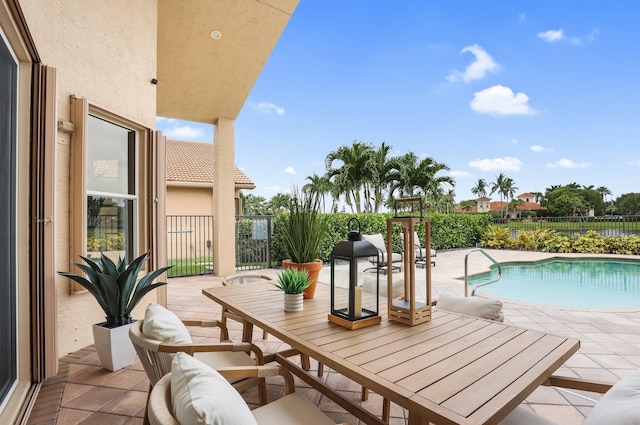 6636 Dana Point Cv, Delray Beach, FL 33446 - balcony with view of pool area and a patio