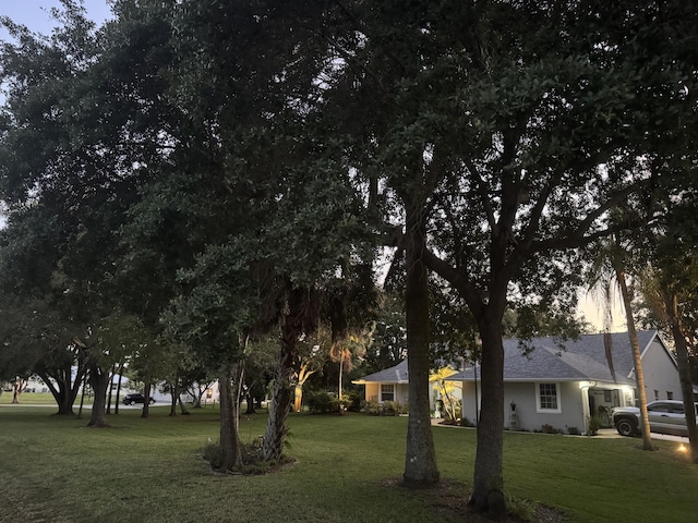 16673 75th Way N, Palm Beach Gardens, FL 33418 - view of grassy yard