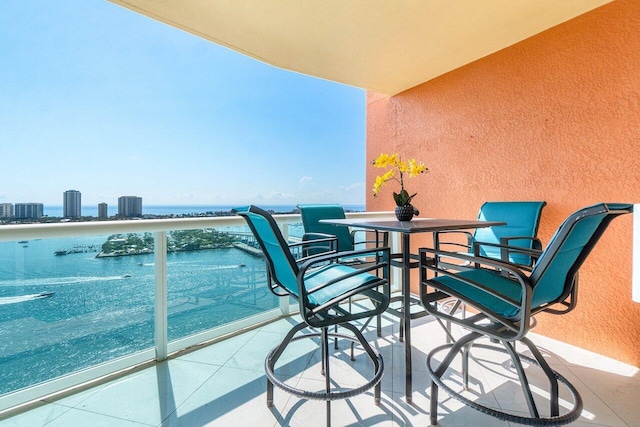 2640 Lake Shore Dr Unit 2307, Riviera Beach, FL 33404 - balcony with a water view