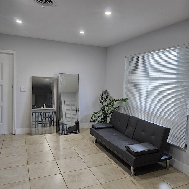 3600 Jackson St Unit 22, Hollywood, FL 33021 - tiled living area featuring recessed lighting and baseboards