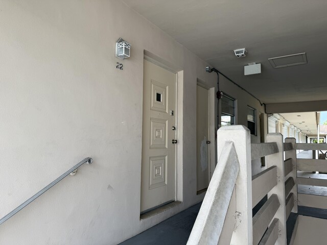 3600 Jackson St Unit 22, Hollywood, FL 33021 - entrance to property featuring stucco siding