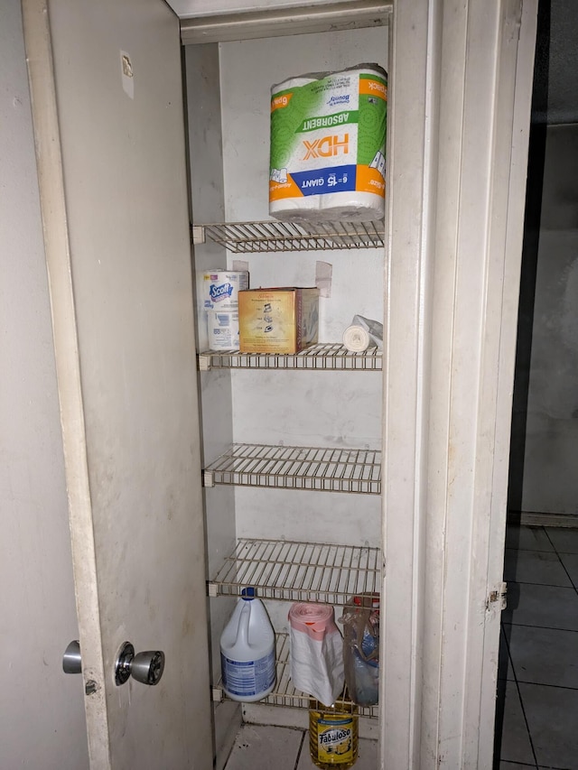 3900 Kenas St, West Palm Beach, FL 33403 - view of pantry