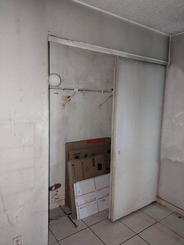 3900 Kenas St, West Palm Beach, FL 33403 - view of closet