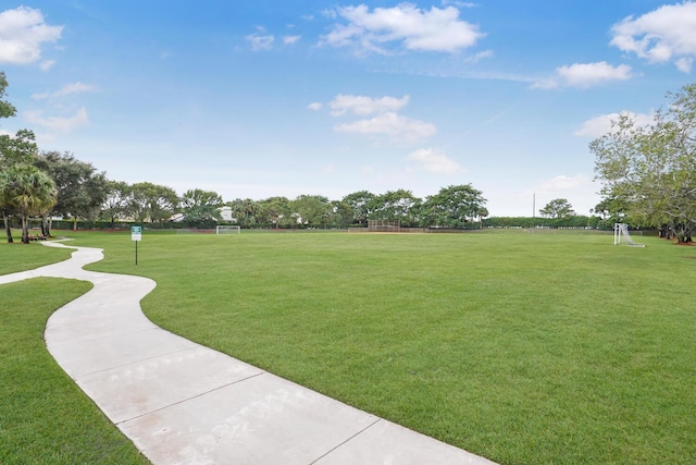7216 Copperfield Cir, Lake Worth, FL 33467 - surrounding community with an area for sports