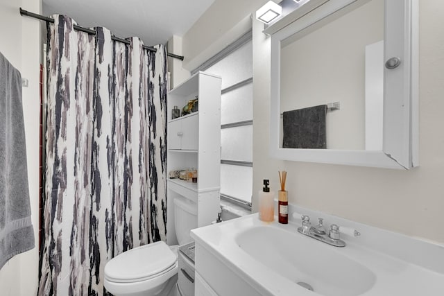 1331 S Palmway, Lake Worth Beach, FL 33460 - full bathroom with toilet, vanity, and a shower with curtain