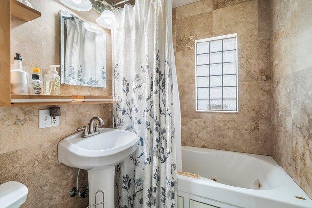 1222 N Palmway, Lake Worth Beach, FL 33460 - full bath featuring a combined bath / shower with jetted tub and toilet