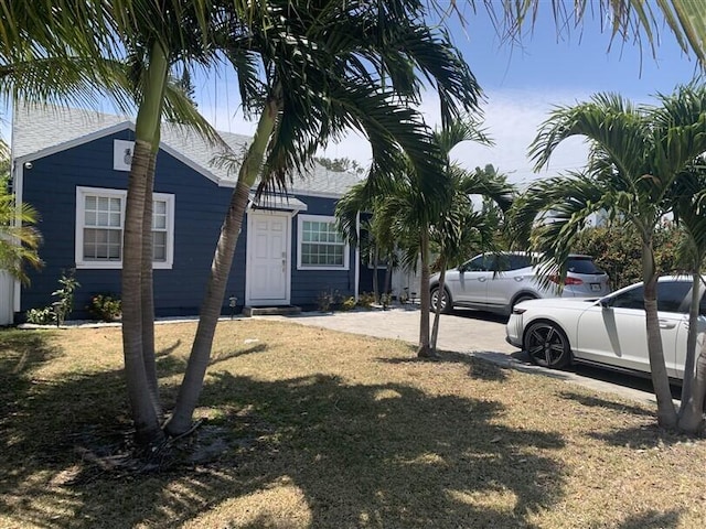 723 N Federal Hwy, Lake Worth Beach, FL 33460 - view of green lawn