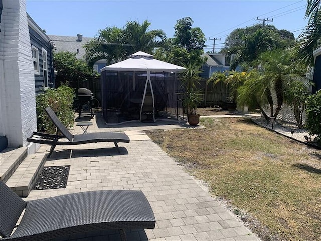 723 N Federal Hwy, Lake Worth Beach, FL 33460 - view of yard featuring a gazebo and a patio