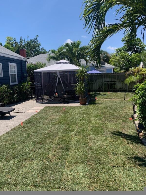723 N Federal Hwy, Lake Worth Beach, FL 33460 - view of yard with a gazebo and a patio area