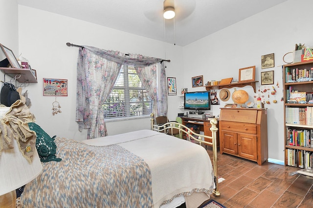 107 NW Summerville Ct, Port Saint Lucie, FL 34986 - bedroom featuring baseboards