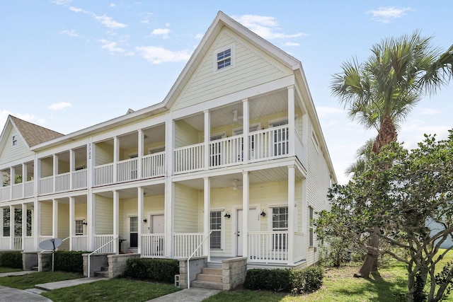 3322 Monterey Square Ln Unit 104, Fort Pierce, FL 34982 - view of front of house featuring a porch and a balcony
