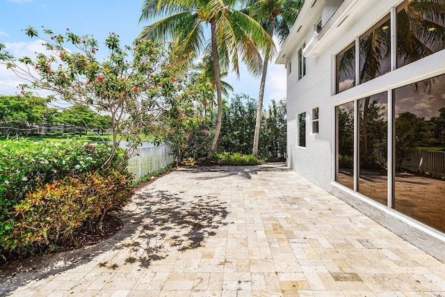 5779 Regency Cir W, Boca Raton, FL 33496 - view of patio / terrace