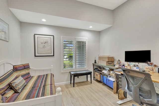 2703 SW Glenmoor Way, Palm City, FL 34990 - bedroom with light wood-style floors, recessed lighting, baseboards, and an office area