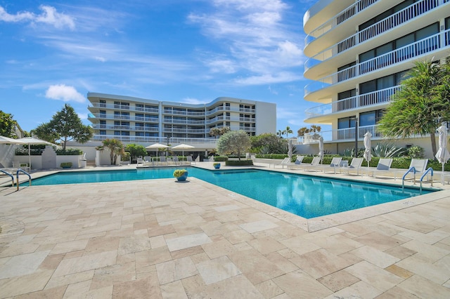 3300 S Ocean Blvd Unit 103S, Palm Beach, FL 33480 - community pool with a patio area