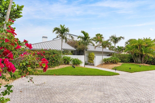 2150 SE Golfview Ln, Stuart, FL 34996 - view of grassy yard