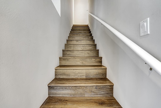 17233 Bermuda Village Dr, Boca Raton, FL 33487 - view of staircase