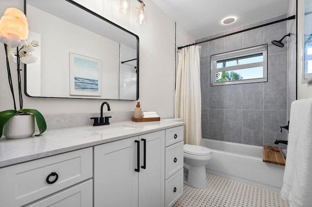 1701 N Ocean Breeze, Lake Worth Beach, FL 33460 - full bath with vanity and shower / bath combo with shower curtain