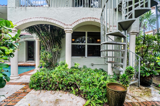 434 NW 7th Ave, Boca Raton, FL 33486 - entrance to property featuring stucco siding