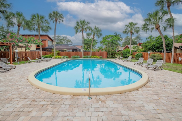 6160 31st Ter NW, Fort Lauderdale, FL 33309 - community pool with a patio area