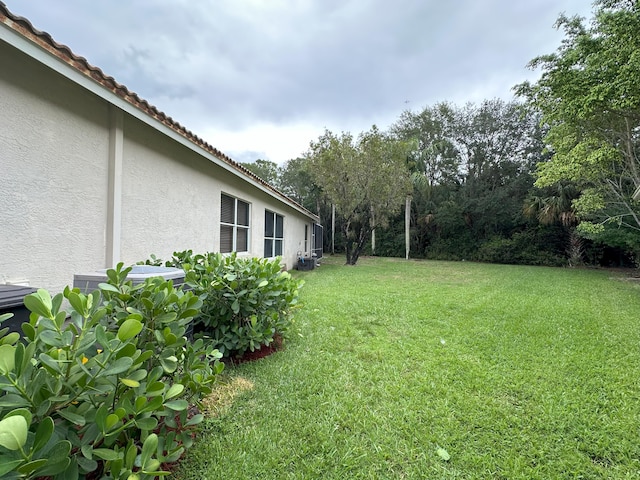 8825 Gibson Cay, West Palm Beach, FL 33411 - view of grassy yard