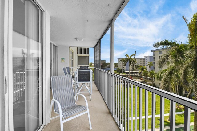 1 Harbourside Dr Unit 4506, Delray Beach, FL 33483 - view of balcony