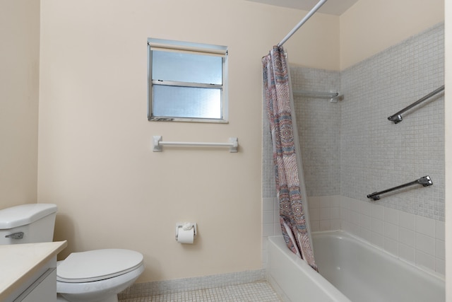13623 Via Aurora Unit C, Delray Beach, FL 33484 - bathroom featuring vanity, shower / tub combo, and toilet