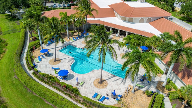 7144 Maidstone Dr, Port Saint Lucie, FL 34986 - aerial view of property and surrounding area featuring a pool area
