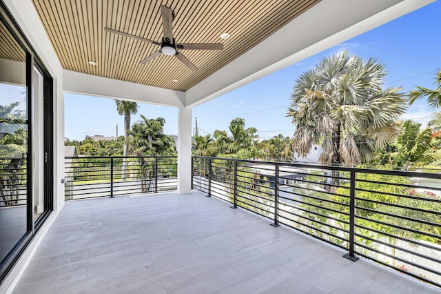 1233 NE 12th Ave Unit A, Fort Lauderdale, FL 33304 - balcony featuring ceiling fan