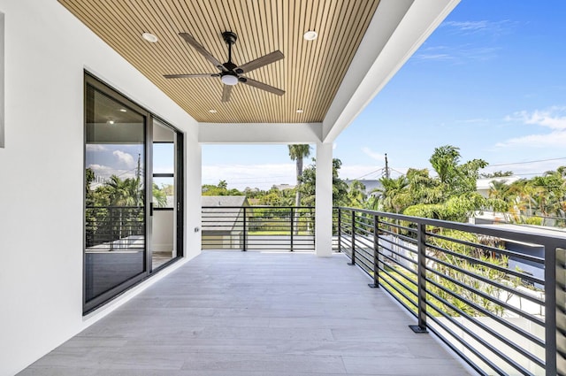 1233 NE 12th Ave Unit A, Fort Lauderdale, FL 33304 - balcony featuring a ceiling fan