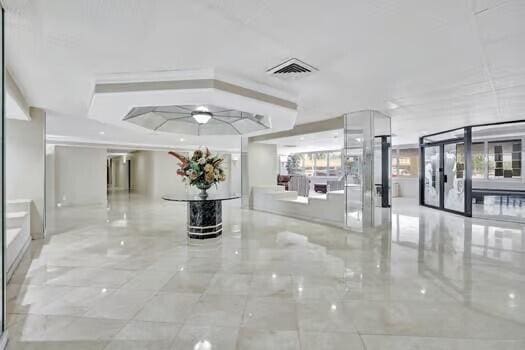 111 N N Pompano Beach Blvd Unit 411, Pompano Beach, FL 33062 - view of lobby