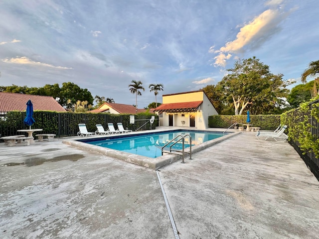15015 SW 49th Ln Unit A-113, Miami, FL 33185 - community pool with a patio