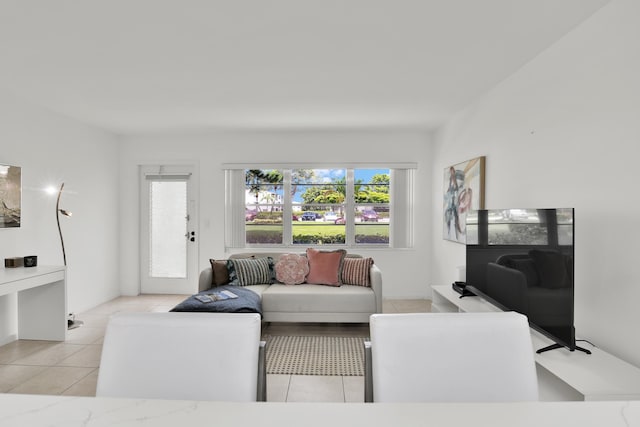 175 Fanshaw E Unit 175, Boca Raton, FL 33434 - view of tiled living room