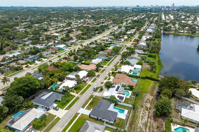 1182 SW 7th St, Boca Raton, FL 33486 - aerial view of property and surrounding area featuring a nearby body of water, nearby suburban area, and a pool