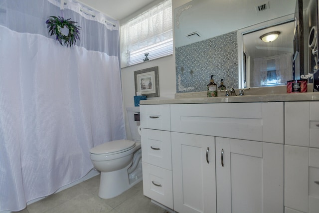 2755 W Atlantic Ave Unit 2208, Delray Beach, FL 33445 - bathroom with toilet, tile patterned flooring, vanity, and curtained shower