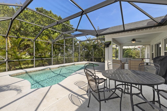4312 SW Elaine Ct, Port Saint Lucie, FL 34953 - outdoor pool featuring a patio, a ceiling fan, and a lanai