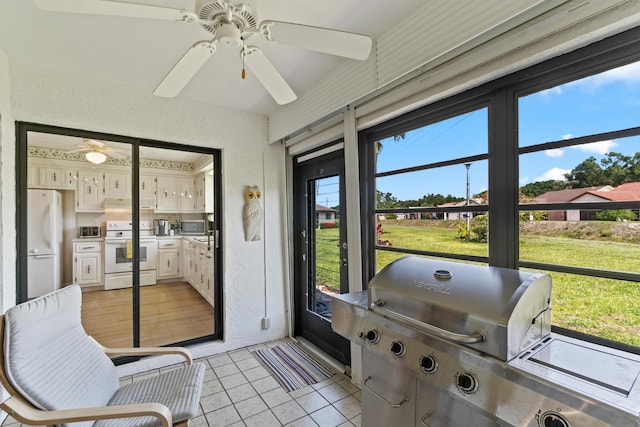 4858 Equestrian Rd Unit B, Boynton Beach, FL 33436 - sunroom with a ceiling fan