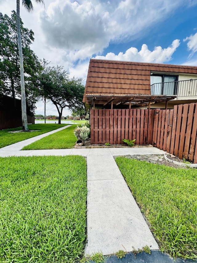 11887 SW 13th Ct, Davie, FL 33325 - view of yard