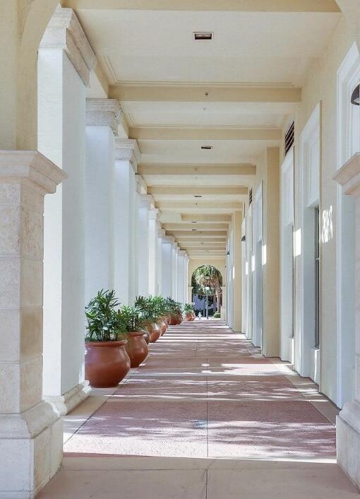 610 Clematis St Unit 336, West Palm Beach, FL 33401 - view of corridor