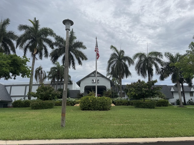 7535 S Orile Blvd Unit 108, Delray Beach, FL 33446 - view of home's community with a lawn