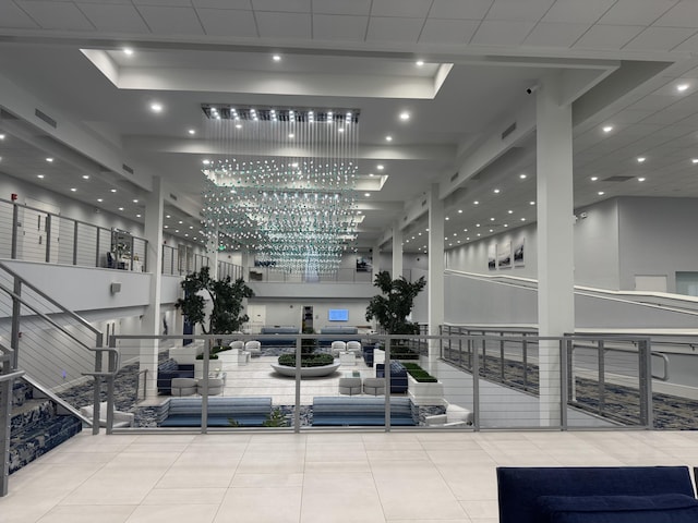7535 S Orile Blvd Unit 108, Delray Beach, FL 33446 - lobby with recessed lighting and a towering ceiling